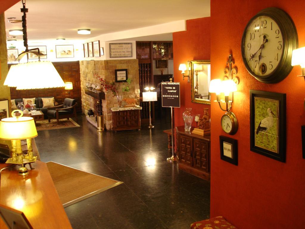 Tierra De Campos Hotel Osorno Interior foto